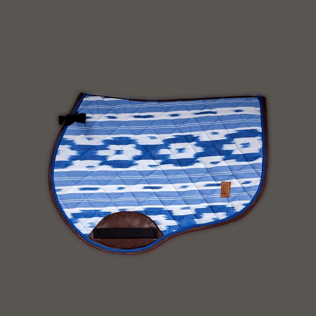 Mantilla Pollença Salto. Sudaderos caballos en tela mallorquina Ikat